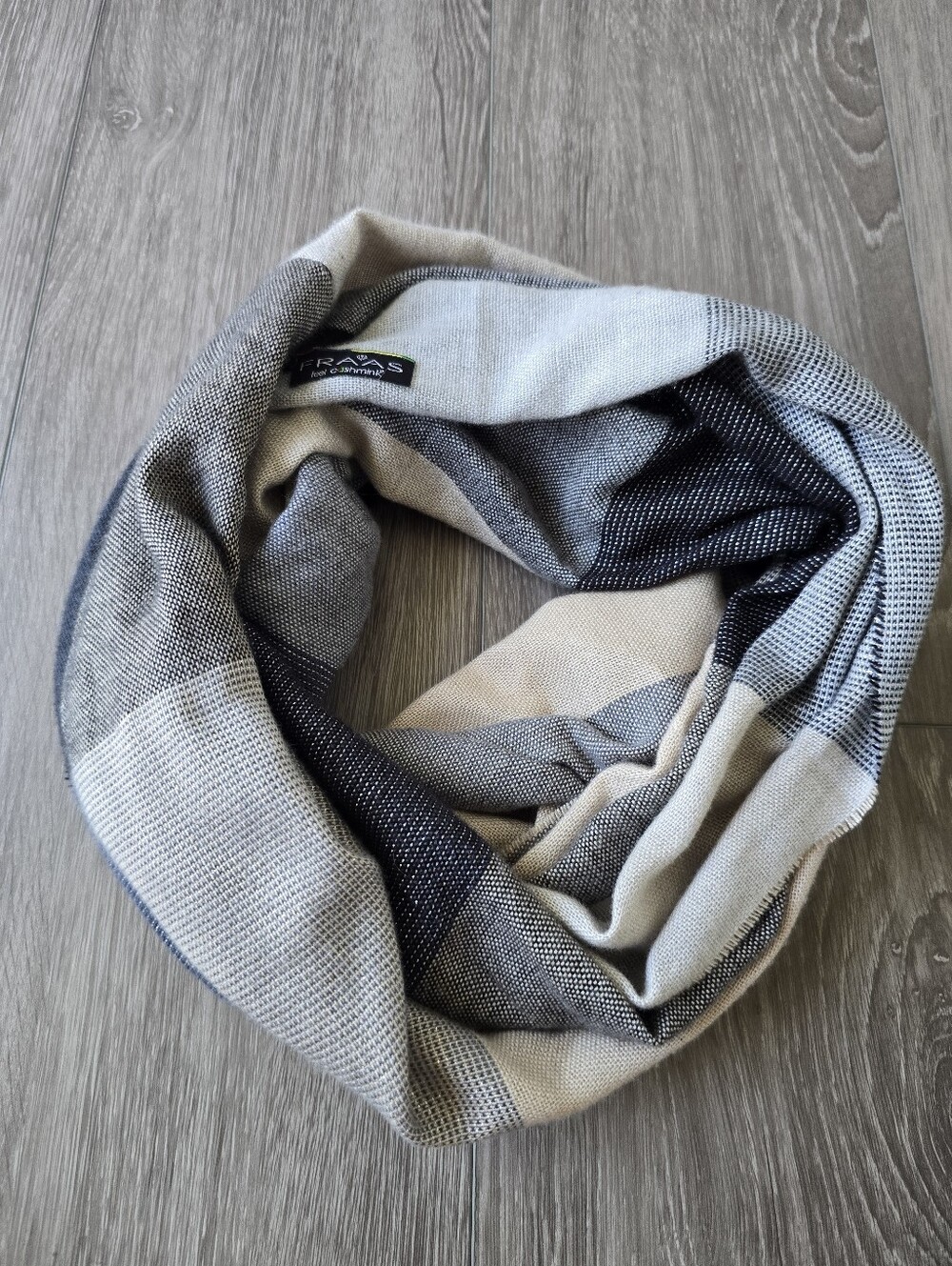 FRAAS Cashmink Oversized Plaid Wrap Scarf Navy Gray Metallic Made in Germany